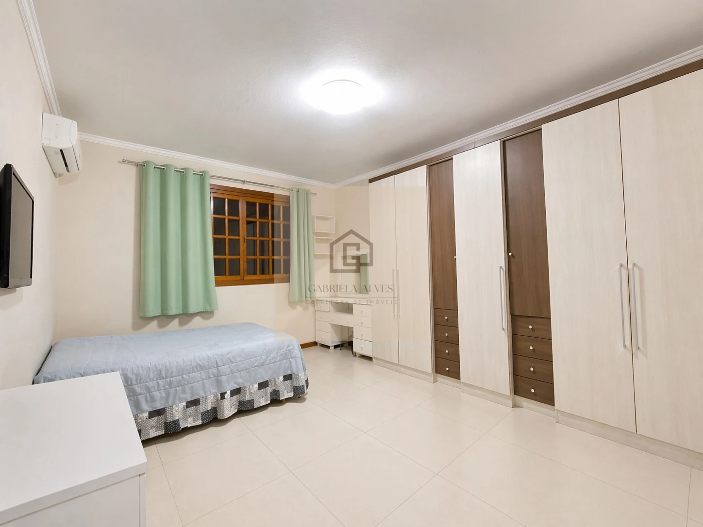 Casa na rua Radialista Osvaldo Nobre