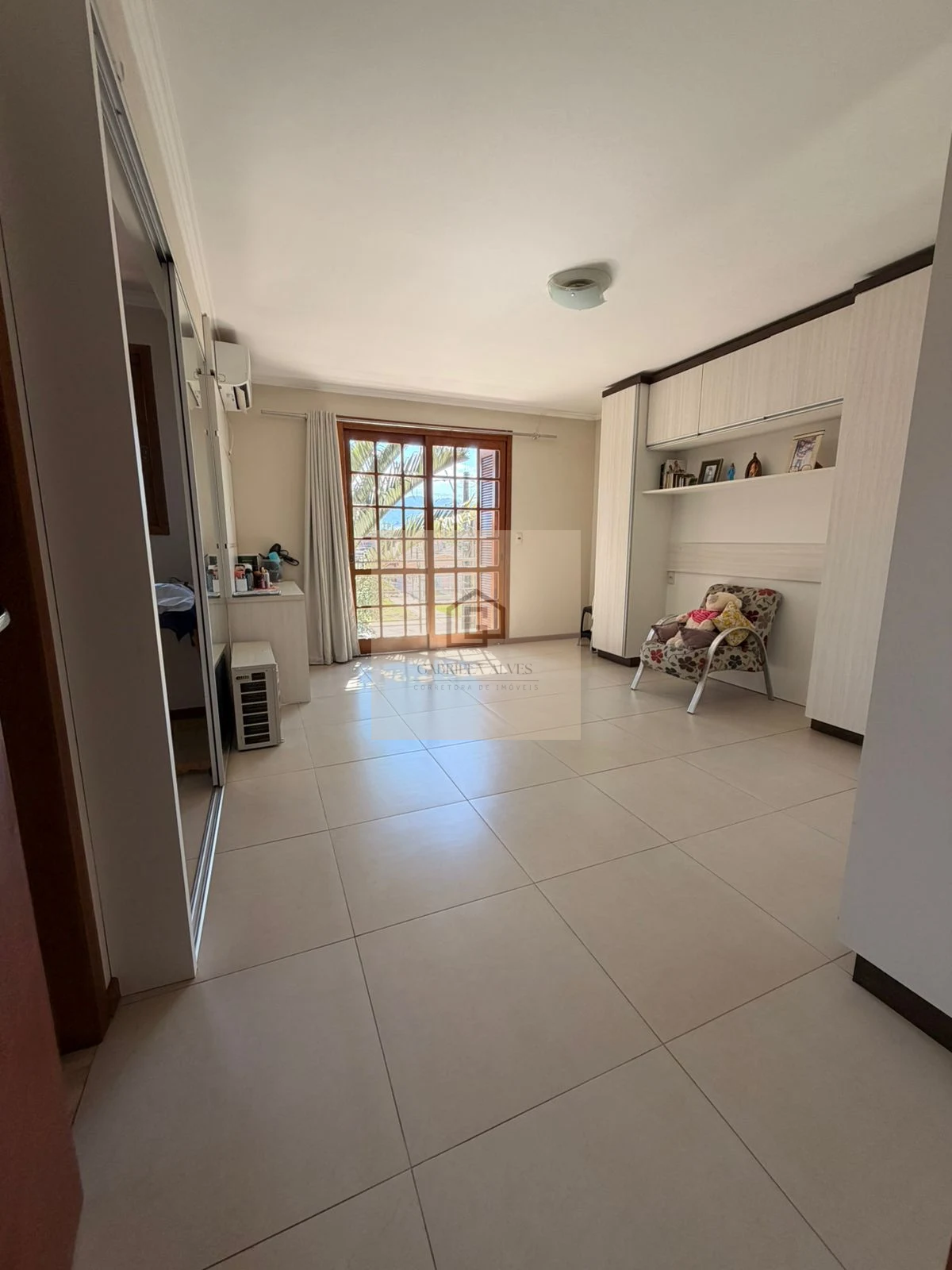 Casa na rua Radialista Osvaldo Nobre