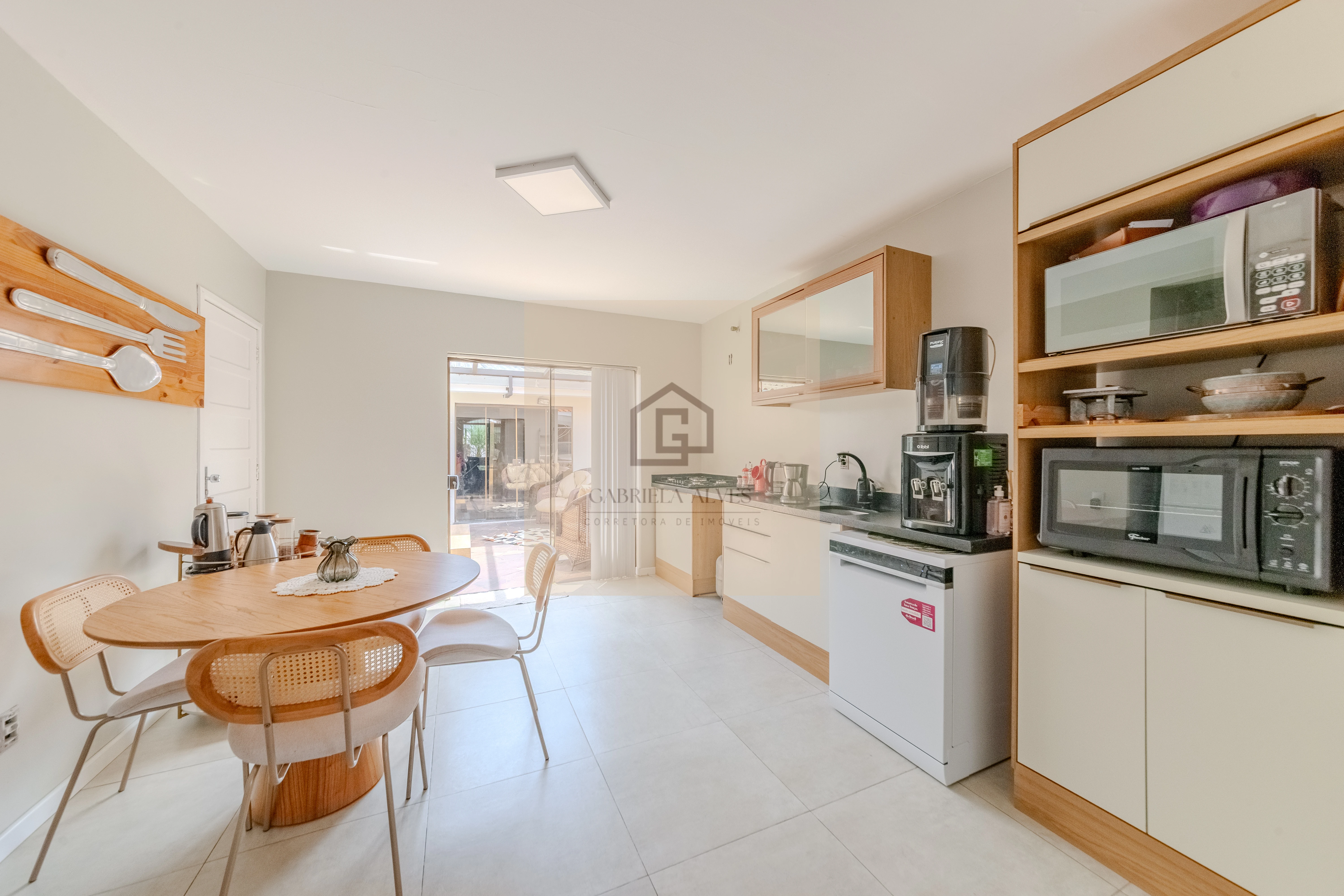 Casa no Alto da Colina por R$1.180.000,00