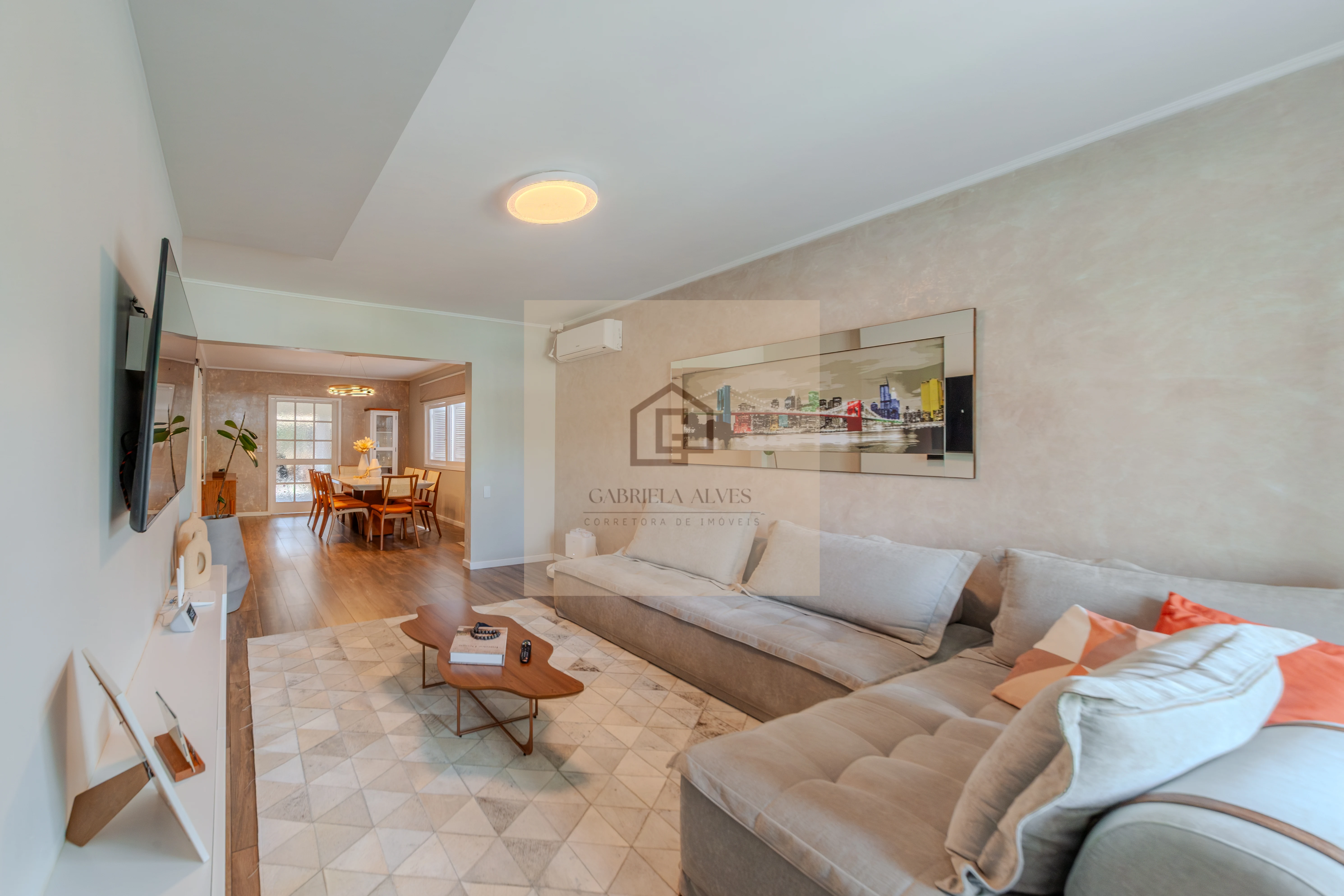 Casa no Alto da Colina por R$1.180.000,00