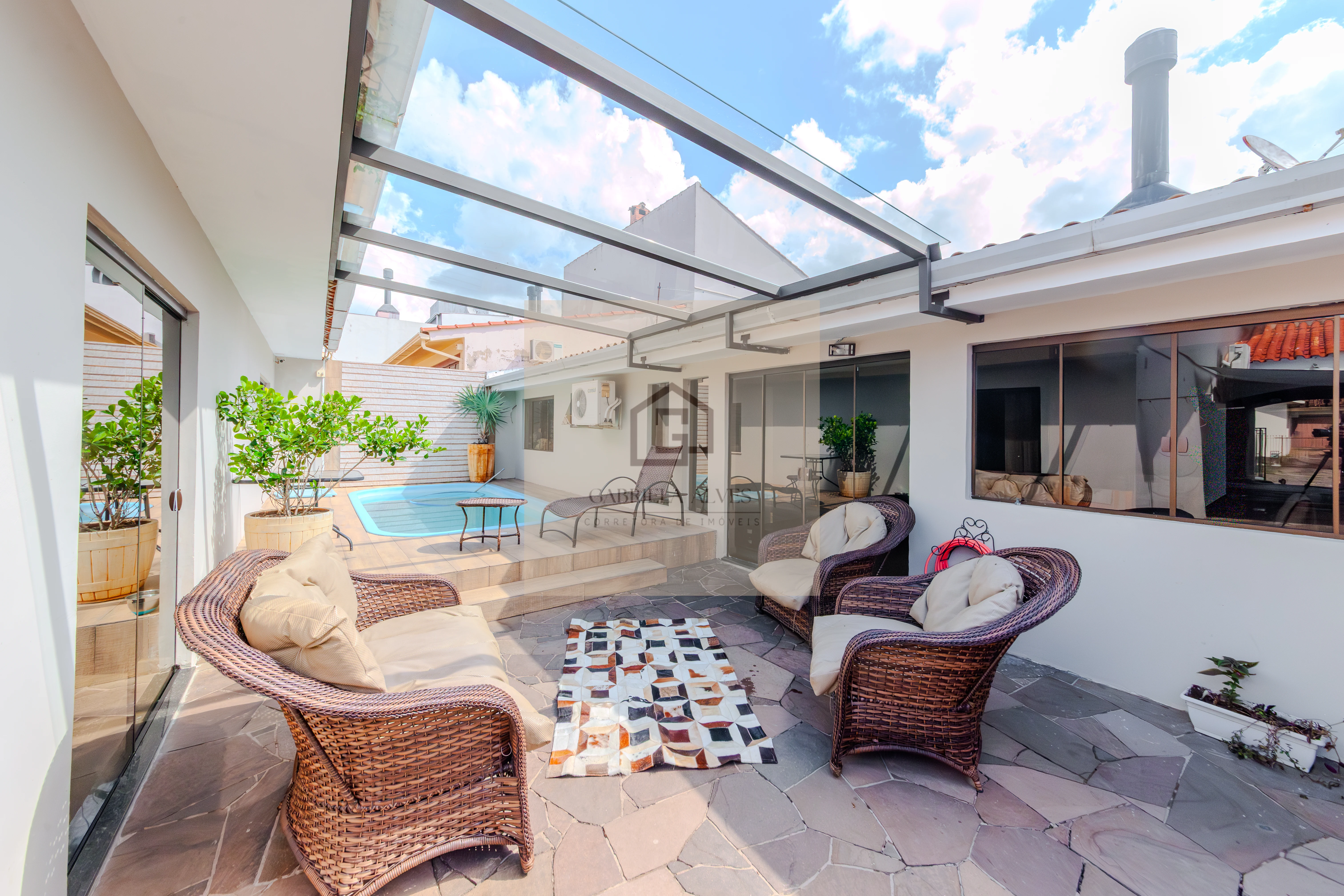 Casa no Alto da Colina por R$1.180.000,00