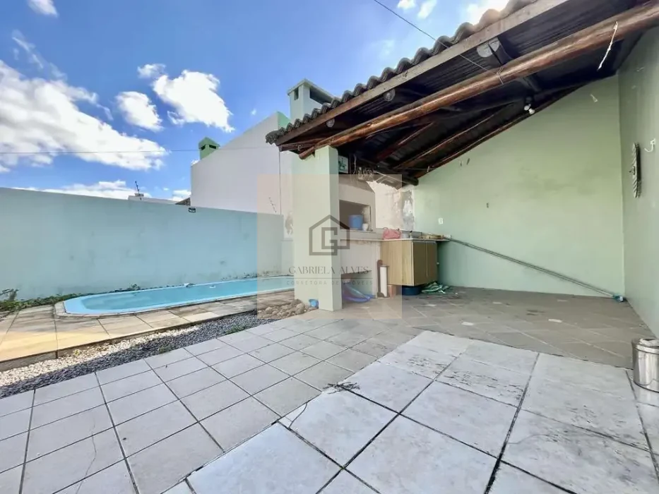 Casa no Madre Paulina por R$ 570.000,00
