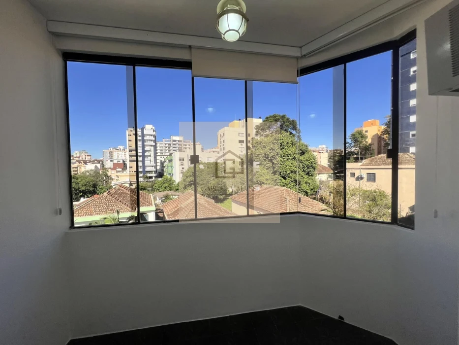 Apartamento 2 dormitórios semimobiliado