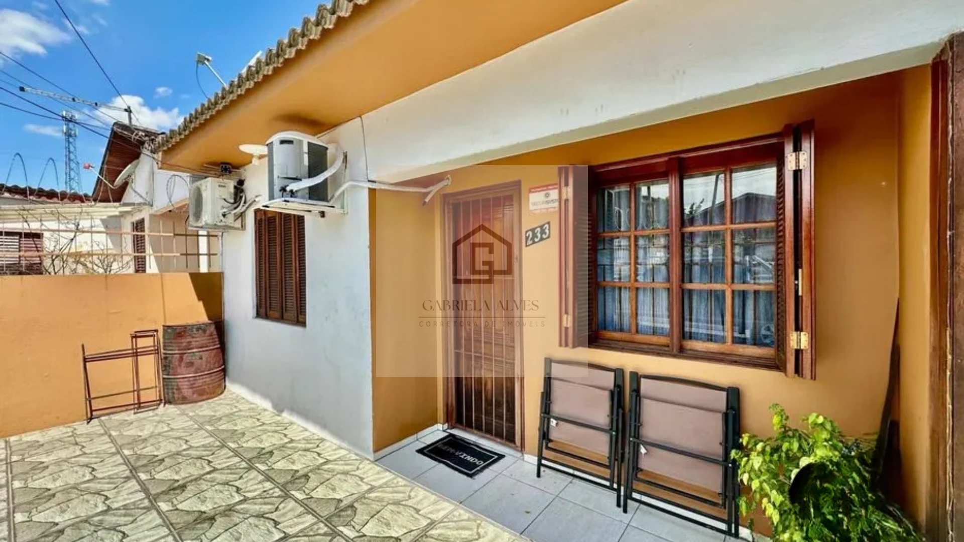 🏡 Casa Semimobiliada com 2 Dormitórios e Churrasqueira no Bairro Tomazetti