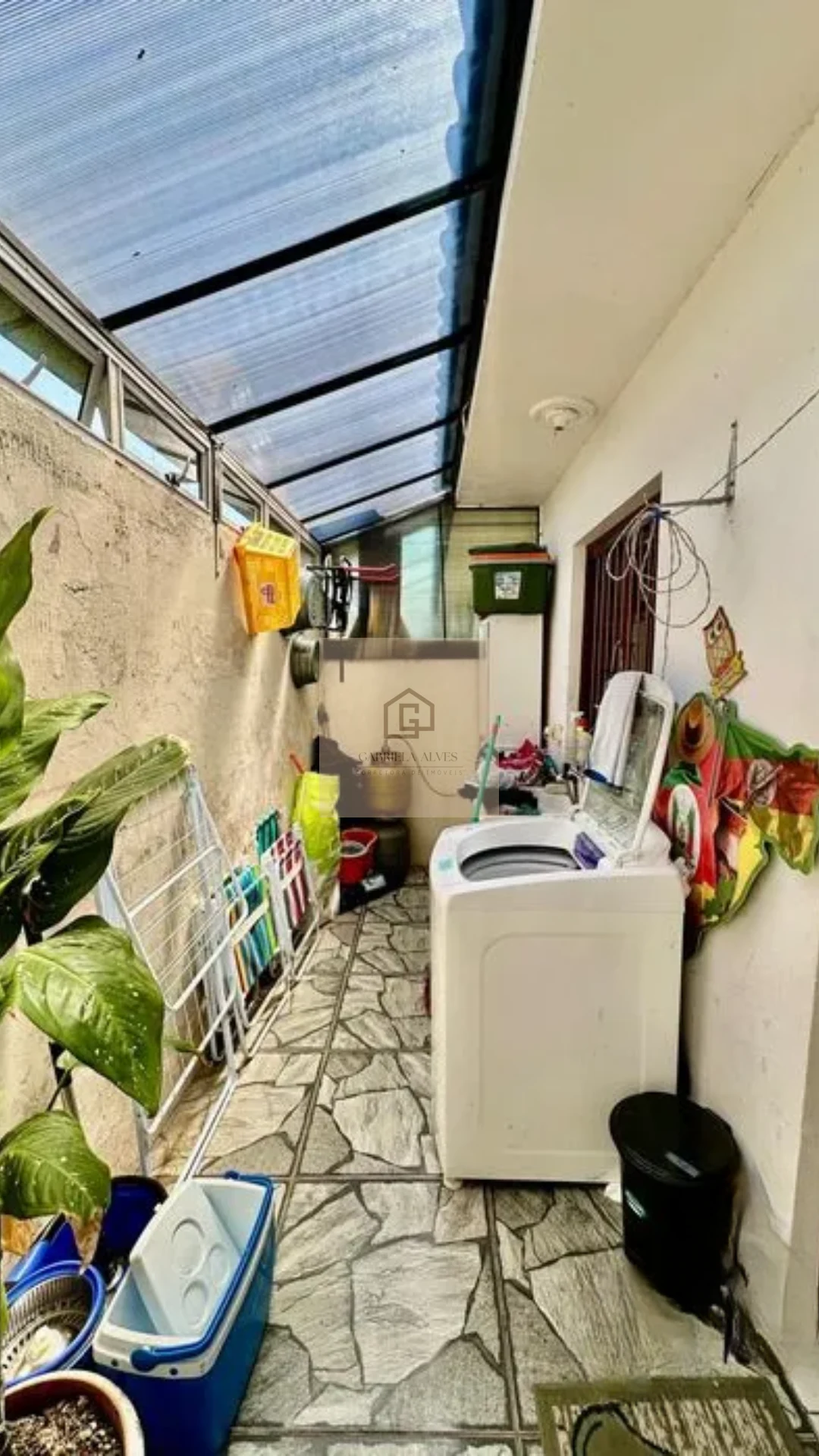 🏡 Casa Semimobiliada com 2 Dormitórios e Churrasqueira no Bairro Tomazetti