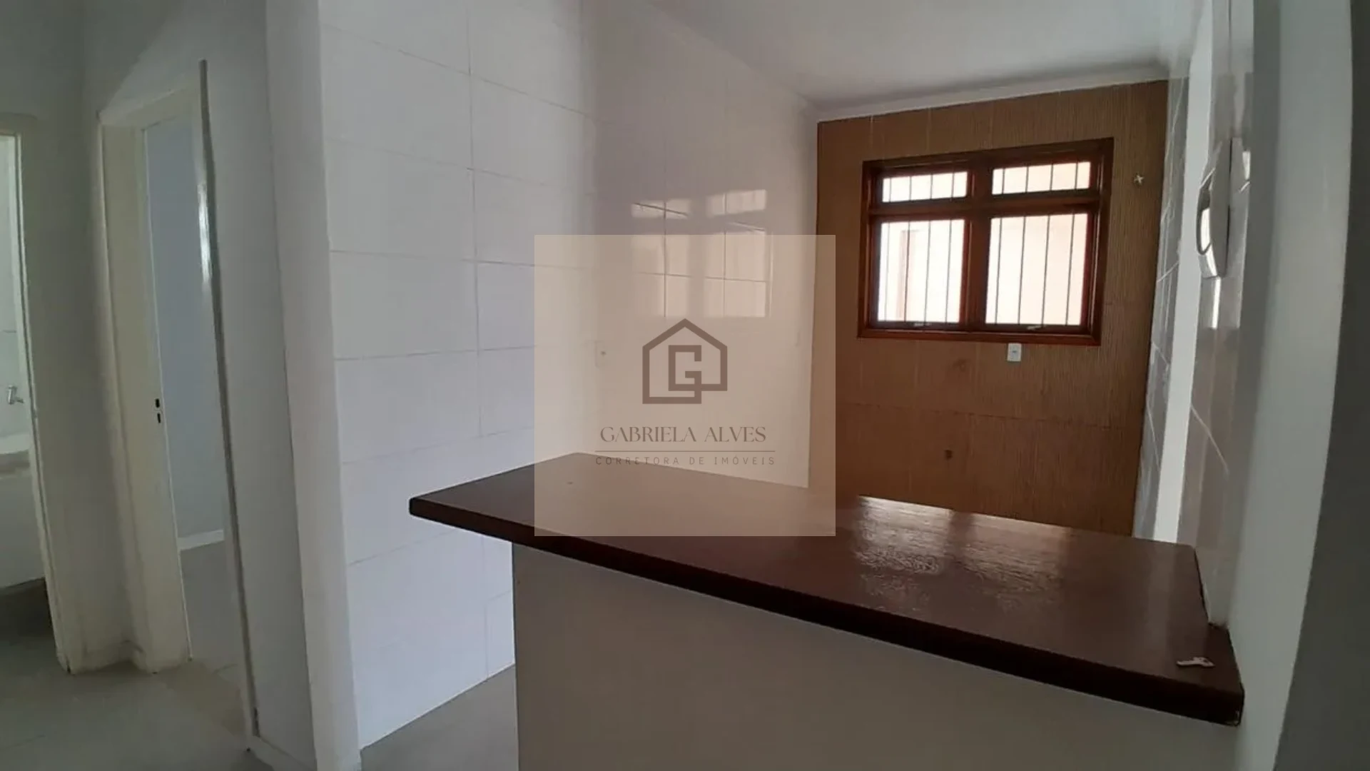 🏡 Casa Reformada com Suíte, Amplo Pátio e 3 Vagas à Venda no Bairro Pinheiro Machado