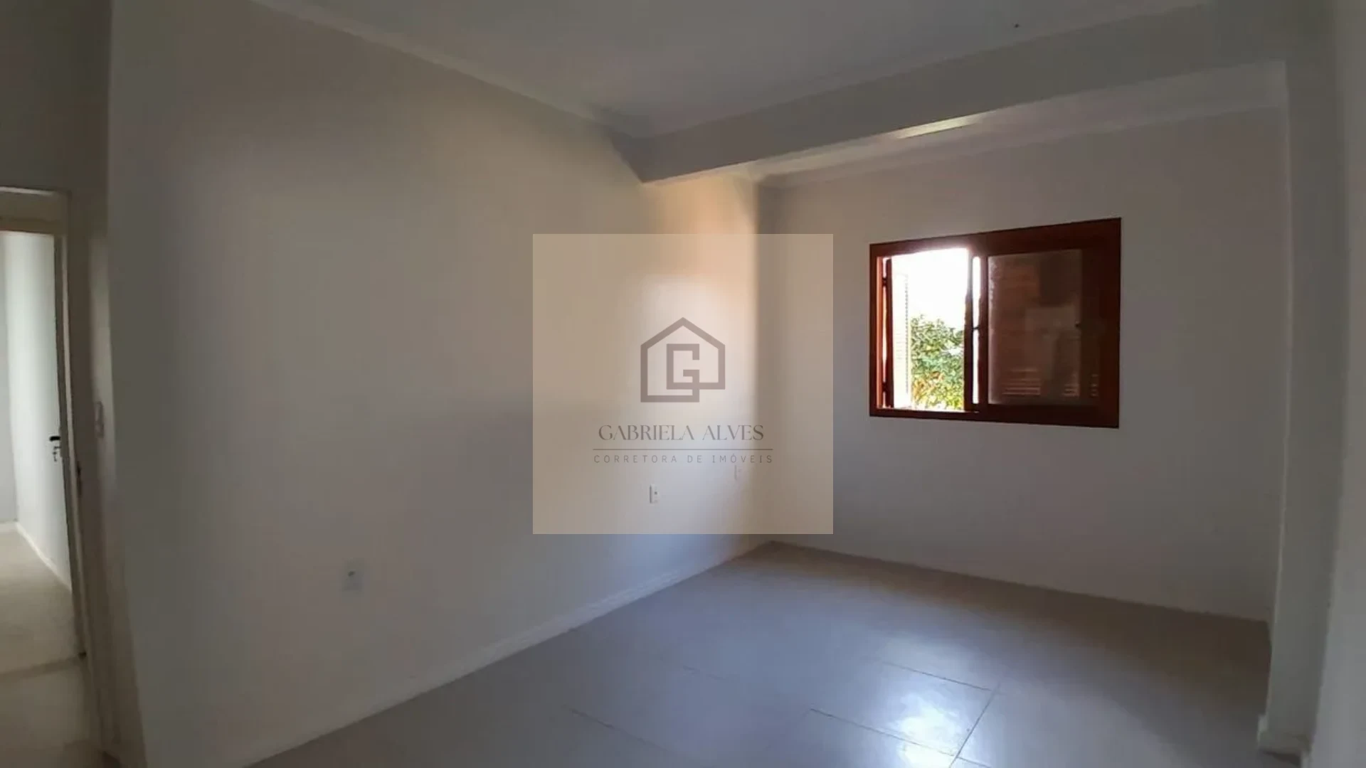 🏡 Casa Reformada com Suíte, Amplo Pátio e 3 Vagas à Venda no Bairro Pinheiro Machado