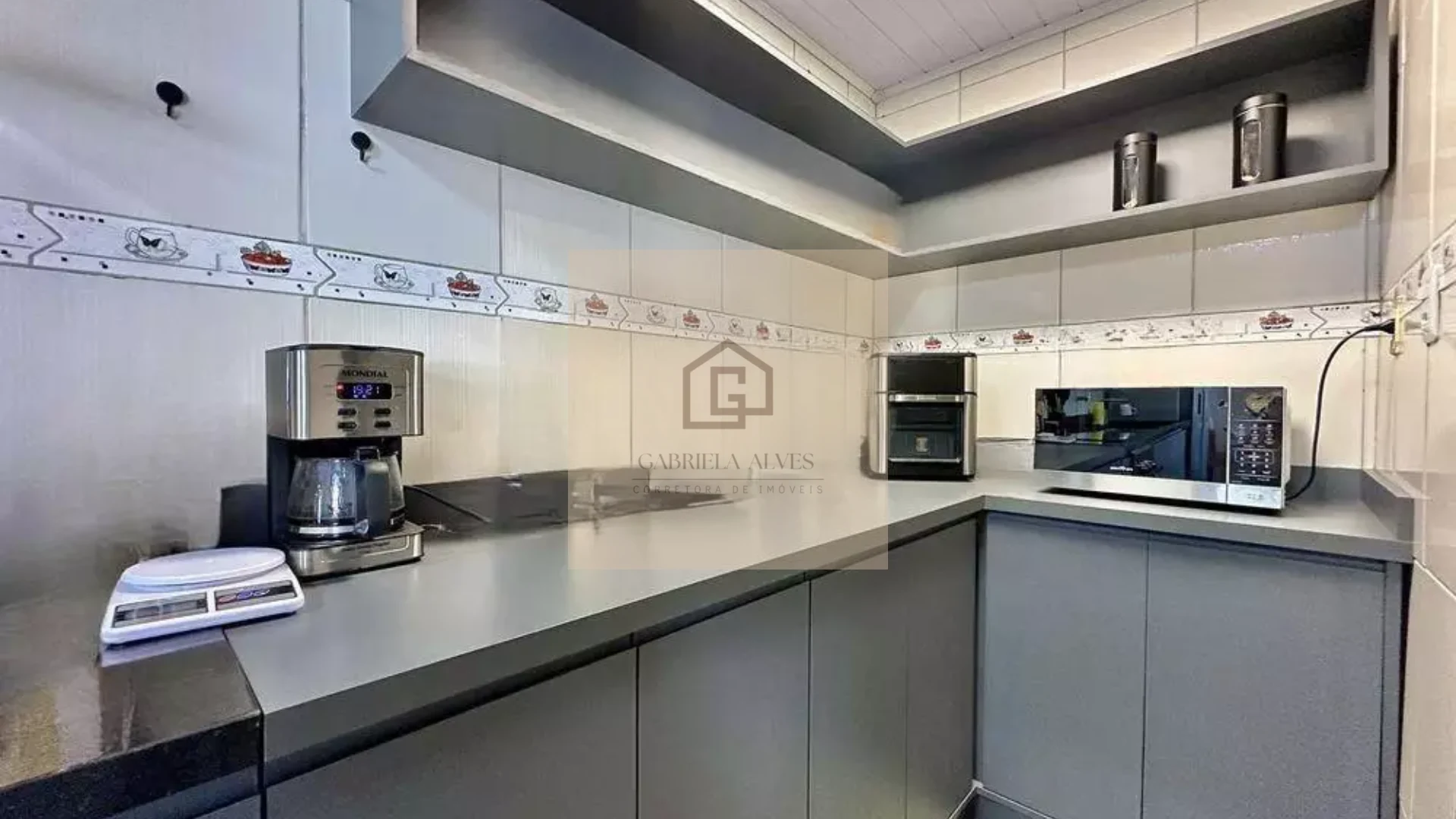 Casa com Piscina e Espaço Gourmet, Semimobiliada no Bairro Juscelino Kubitscheck | 130 m² Privativos